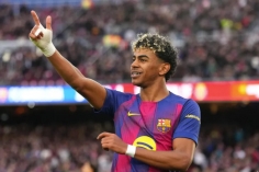 Yamal lập hattrick, Barca nghiền nát Villarreal giữ vững ngôi đầu La Liga