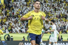 Ronaldo toả sáng rực rỡ, Al Nassr tiến sát chức vô địch Ả Rập Saudi