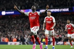 Trực tiếp Arsenal 1-0 Atletico Madrid: Atletico gắng tìm bàn gỡ