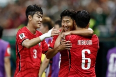 Trực tiếp Hàn Quốc 2-1 CH Séc: Những phút cuối căng thẳng