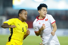 Trực tiếp Việt Nam vs Malaysia: Mỹ Đình chờ mở hội, 20h00 hôm nay 19/8