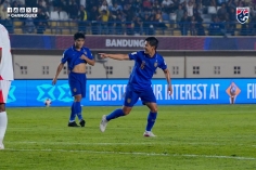 Trực tiếp Việt Nam 0-1 Thái Lan: Việt Nam nỗ lực tìm bàn gỡ