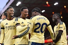 Trực tiếp Nottingham Forest 0-1 Arsenal: Madueke toả sáng