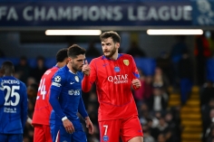 Thua 2-8 trước PSG, Chelsea 'muối mặt' dừng bước tại Champions League