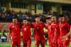 Trực tiếp bóng đá Việt Nam 1-0 Bangladesh: Nhanh chóng có bàn