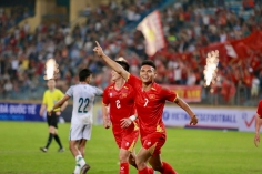 CĐV ĐNÁ đồng loạt phản ứng khi ĐT Việt Nam đại thắng 3-0 Bangladesh