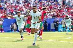 Mbappe tỏa sáng, Pháp đả bại Morocco để vào bán kết World Cup 2026
