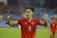 Đình Bắc đấu “viên ngọc mới” Malaysia ở bán kết AFF Cup