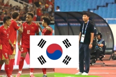 Báo Hàn Quốc dậy sóng khi HLV Kim Sang Sik đưa Việt Nam vào chung kết AFF Cup