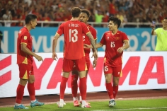 CĐV Thái Lan chỉ thẳng kết quả chung kết gặp Việt Nam tại AFF Cup