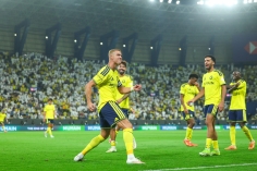 Ronaldo lập siêu kỷ lục vĩ đại nhất lịch sử tại Al Nassr