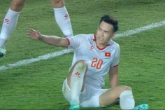 CĐV Singapore đồng loạt gọi tên Việt Nam khi thua Thái Lan ở FIFA ASEAN Cup