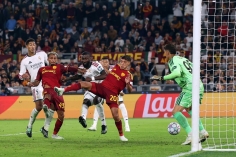 Real Madrid ngược dòng không tưởng trước AS Roma tại Champions League
