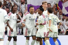 Trực tiếp bóng đá Real Madrid 0-0 RB Leipzig: Chủ nhà áp đảo