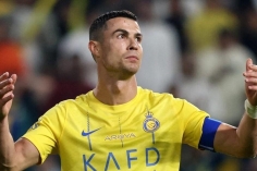 Ronaldo bất ngờ bị tước bàn thắng thứ 982, cột mốc 1000 gây tranh cãi