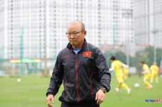 HLV Park nhận lời mời từ 'đại gia mới nổi' ở V-League
