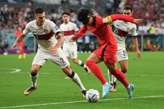 Trực tiếp Bồ Đào Nha 1-1 Hàn Quốc: Thế trận một chiều