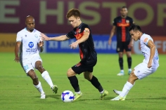 Trực tiếp Nam Định 1-2 Ninh Bình: Hiệp 2 bắt đầu