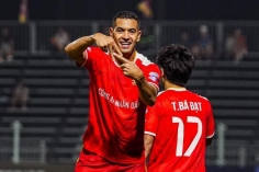 Báo Indonesia: 'Việt Nam ngó lơ cả trung vệ Brazil 1m95'