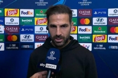HLV Fabregas: 'Xin lỗi vì tôi bảo Como ngừng chạy khi dẫn MU 4 bàn'