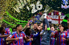 Crystal Palace vô địch Conference League 2025/26