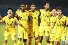 Đánh bại Hà Tĩnh, SLNA thắng trận thứ 2 liên tiếp