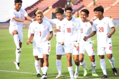 U23 Myanmar bất ngờ 'học tập' HAGL trước trận quyết chiến với U23 Việt Nam