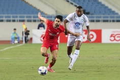 Trực tiếp Thể Công Viettel 0-0 Nam Định: Căng thẳng