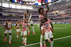 Trực tiếp bóng đá Mỹ 3-0 Paraguay: Chờ đợi hiệp 2