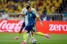 Trực tiếp bóng đá Uzbekistan 0-0 Colombia: Đôi bên thận trọng