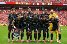 CHÍNH THỨC: Thắng 6-0, chủ nhà World Cup lập tức đi vào lịch sử