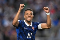 Trực tiếp bóng đá Pháp 2-0 Iraq: Vẫn là Mbappe lập công