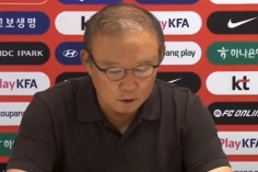 HLV Park Hang Seo xin lỗi NHM Hàn Quốc vì thất bại tủi hổ ở World Cup
