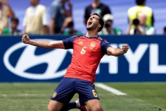 CHÍNH THỨC: Merino lập kỷ lục vĩ đại chưa từng có ở World Cup