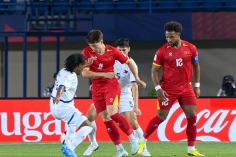 Trực tiếp bóng đá Việt Nam 0-0 Philippines: Nhập cuộc hứng khởi