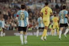Trực tiếp bóng đá Argentina 0-0 Benin: Messi đang là tâm điểm