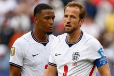 Mất Saliba, Arsenal bất ngờ tìm được 'khắc tinh' của Harry Kane