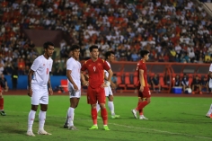 CĐV Đông Nam Á ‘chê' U23 Việt Nam đá như Stoke City