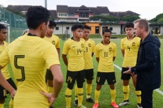 HLV Malaysia nhận phán quyết tương lai trước đại chiến U23 Việt Nam