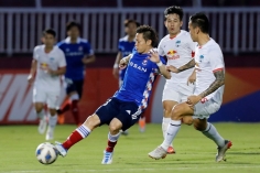 CĐV Thái Lan phản ứng đặc biệt sau trận thua của HAGL trước á quân J-League