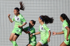 Huỳnh Như lập cú đúp giúp Lank FC giành chiến thắng 5 sao