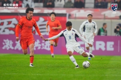 Trực tiếp U23 Trung Quốc 0-2 U23 Thái Lan: Sai lầm liên tiếp