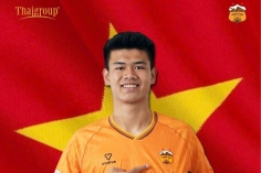 Truyền thông ĐNÁ phát sốt với trung vệ cao gần 2m của Việt Nam