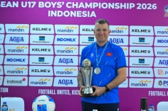 HLV Brazil tuyên bố mục tiêu mới cho tuyển Việt Nam sau chức vô địch