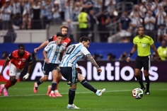 Trực tiếp bóng đá Argentina 0-0 Áo: Messi sút hỏng penalty