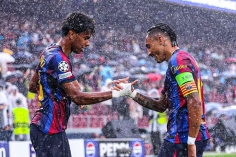 Trực tiếp bóng đá Barca 3-0 Feyenoord: Cú đúp cho Raphinha
