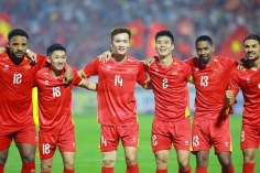 NÓNG: MU, AC Milan sang Việt Nam thi đấu năm 2027