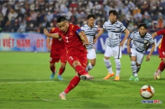 U23 Việt Nam bất phân thắng bại U20 Hàn Quốc trước SEA Games 31
