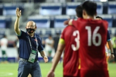 NÓNG: HLV từng dự World Cup kế nhiệm thầy Park ở ĐT Việt Nam?