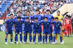 Lọt vào chung kết, CĐV Thái Lan vẫn 'trút giận không thương tiếc' lên đội nhà